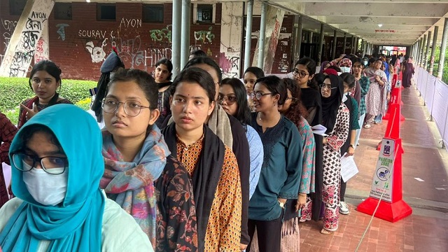কেন্দ্রের সামনে বসছে এলইডি স্ক্রিন, সরাসরি দেখানো হবে ভোট গণনা
